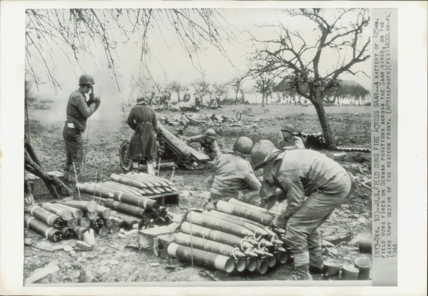 WWII Photos, European Theater Collection (1942-1944) (11 Vintage Oversized Prints) Aachen Alsace Arctic Sea Artillery France Genoa Germany Gressenich Hitler Military Murmansk oversize Oversized Russia Saar Tank WW2