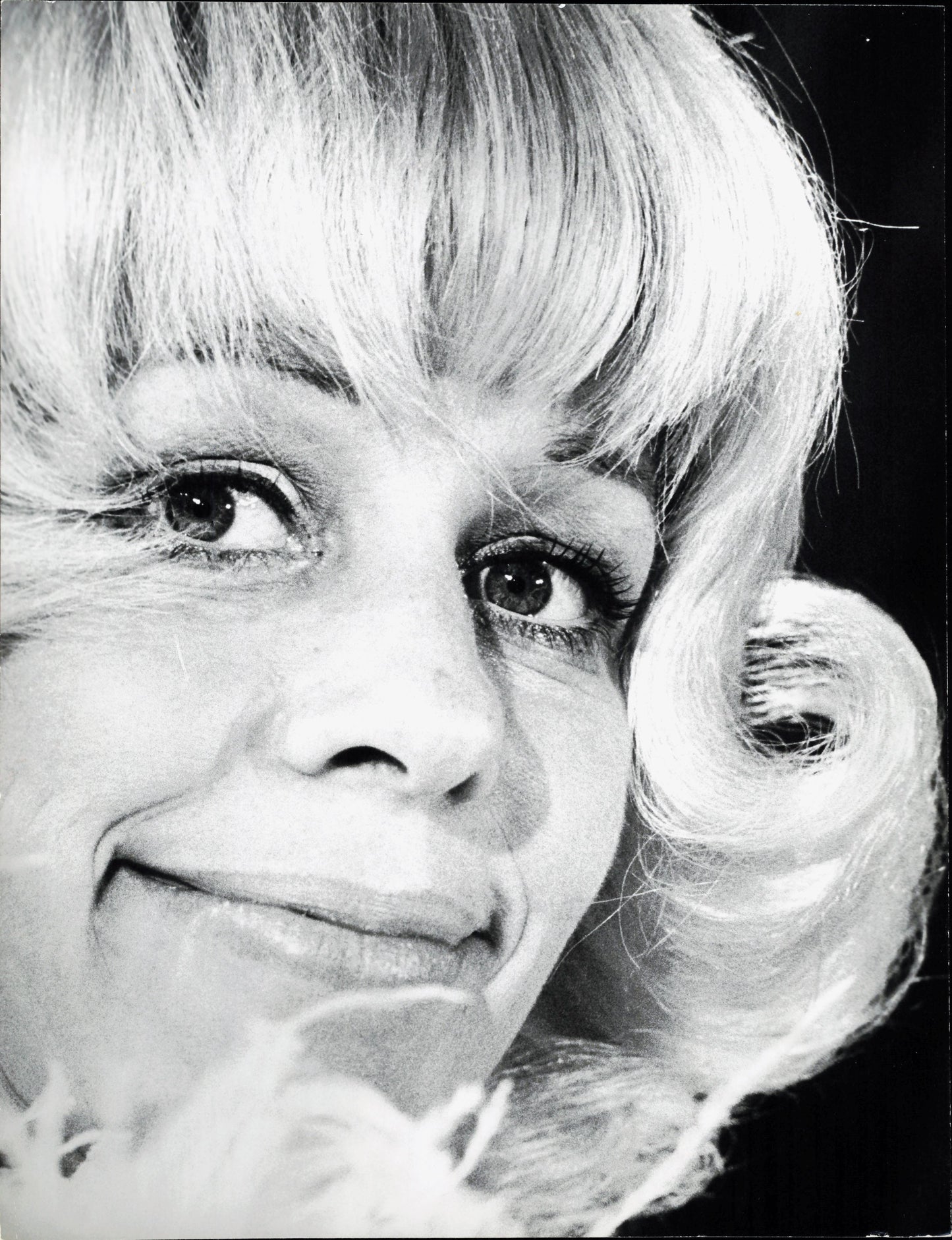 Carol Burnett | Tony Esparza (oversize)
