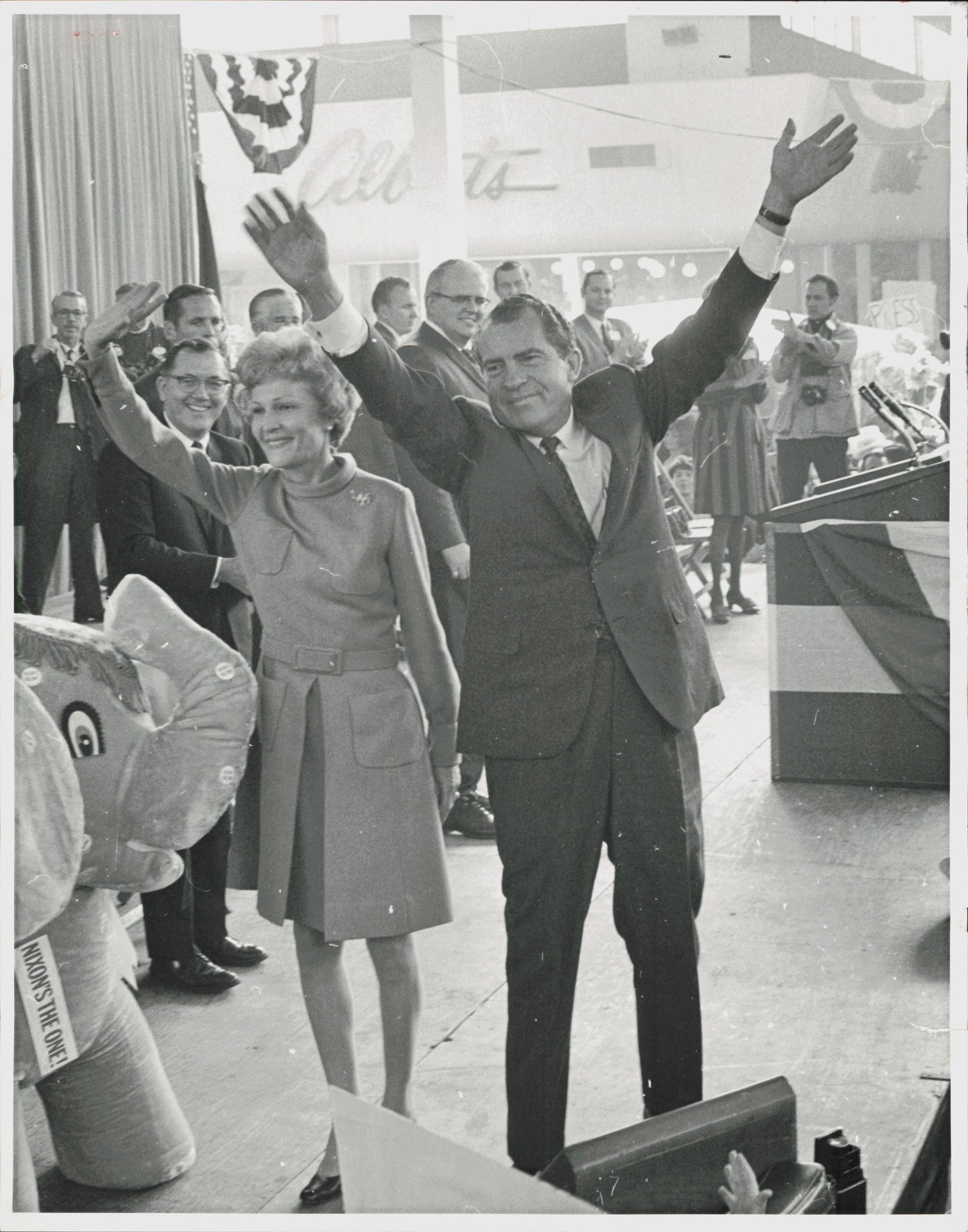 Richard and Pat Nixon | Les Poosch (1968) oversize