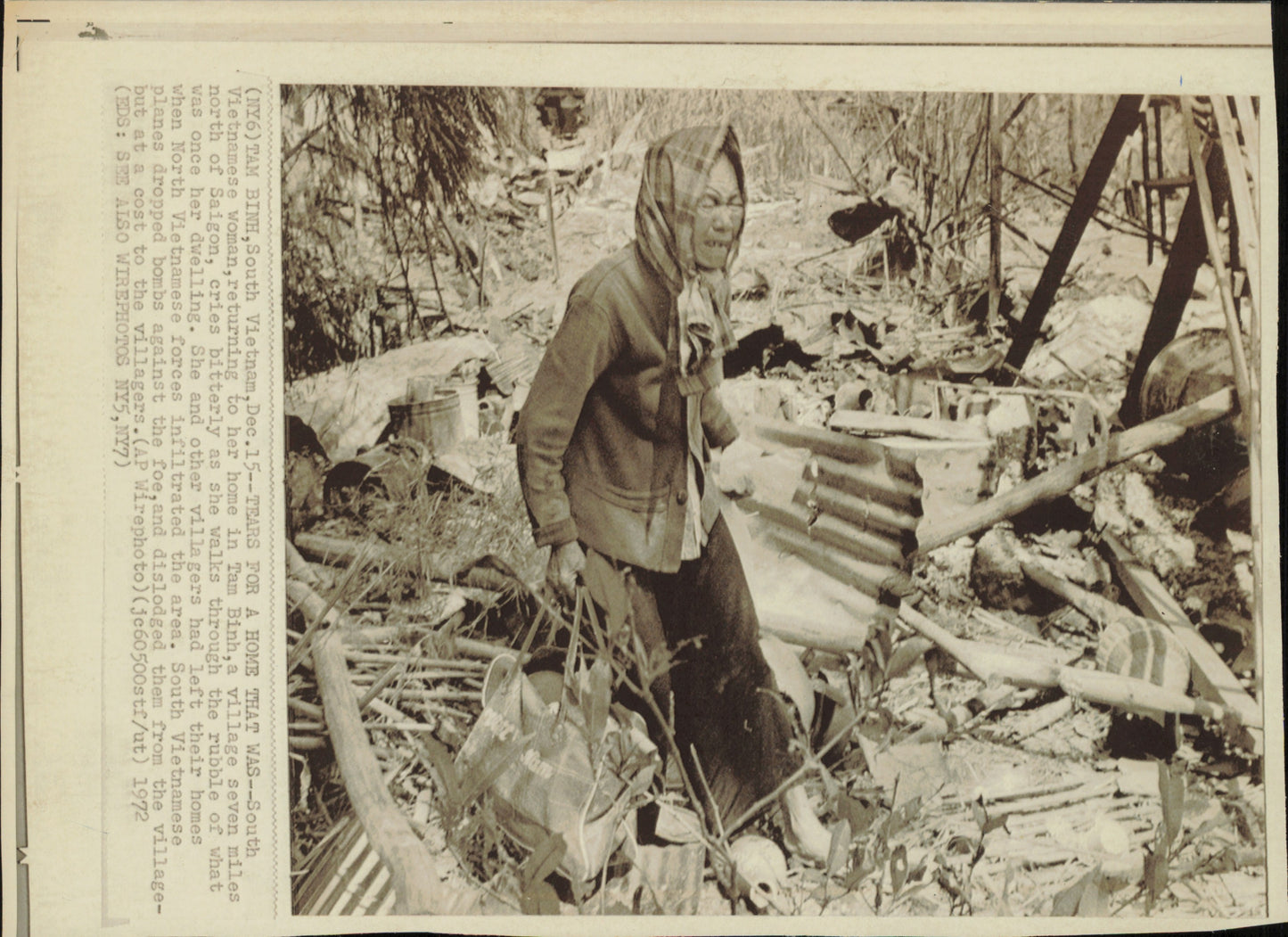 Vietnam War Collection (70 vintage prints) Military Vietnam