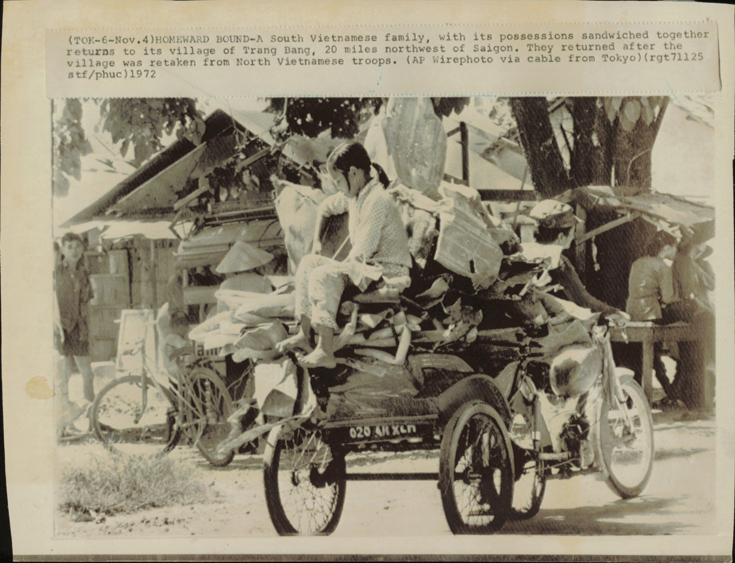 Vietnam War Collection (70 vintage prints) Military Vietnam