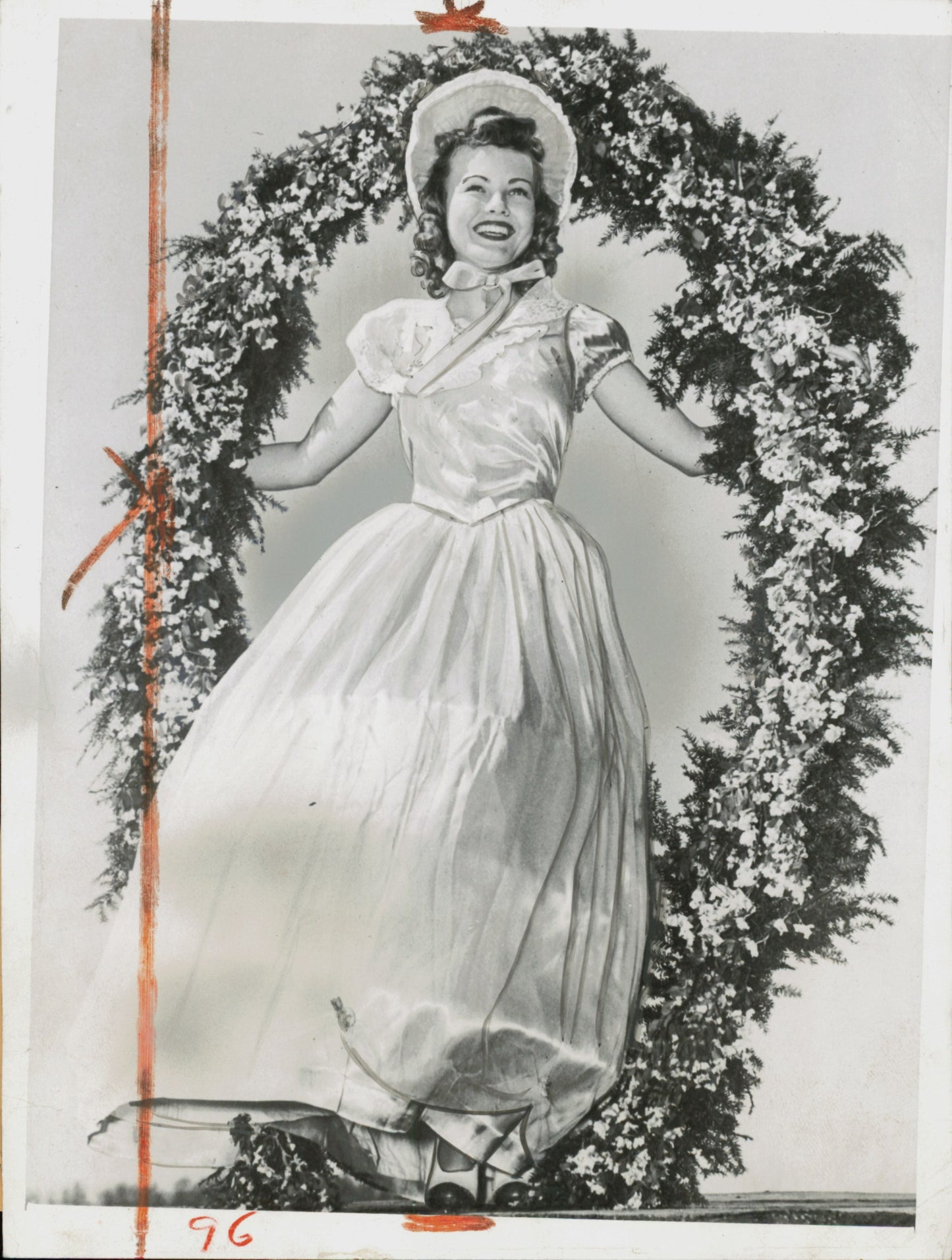 Beauty Pageant Winners (1931-1947) (4 vintage prints)