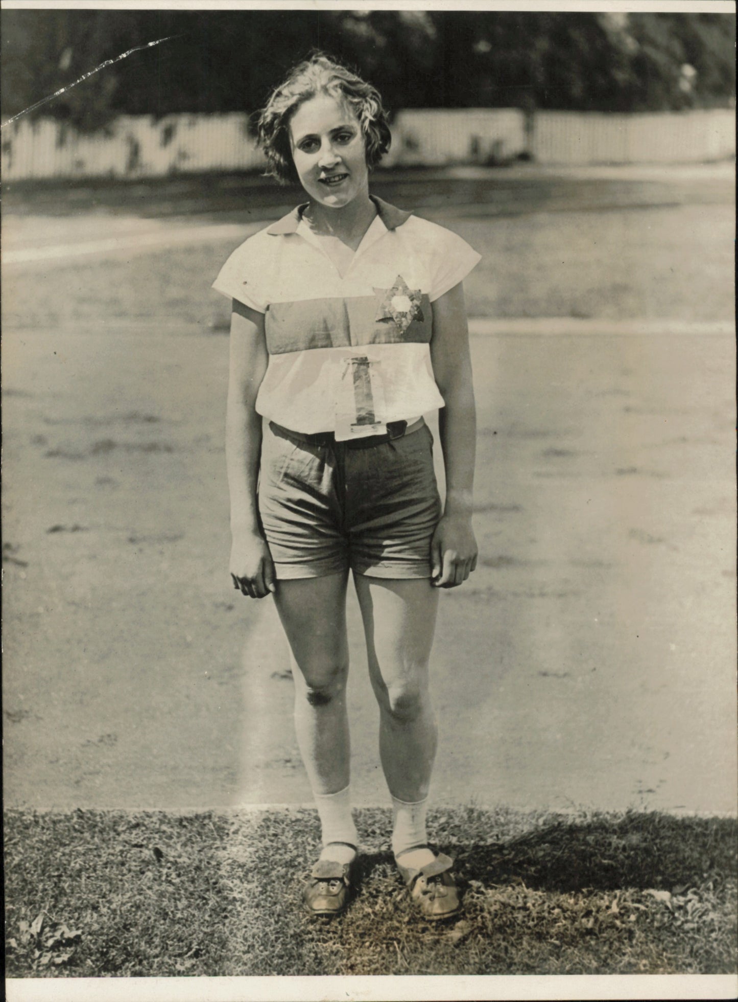 Female Athletes Collection (1922-1937) (19 vintage prints)