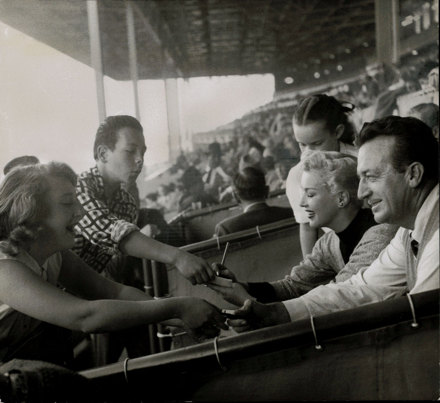 Celebrity Autograph Collection | Bob Vose (1950s) (23 vintage prints)