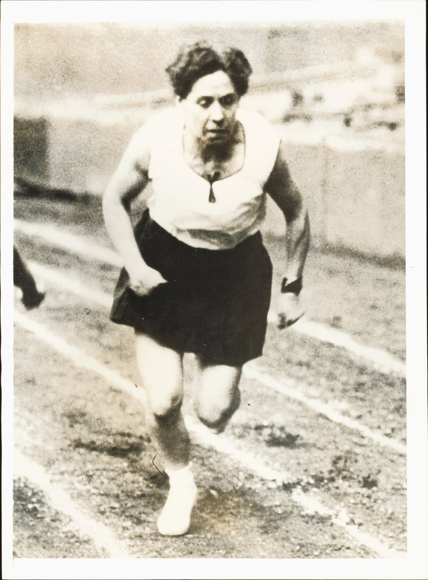 Female Athletes Collection (1922-1937) (19 vintage prints)