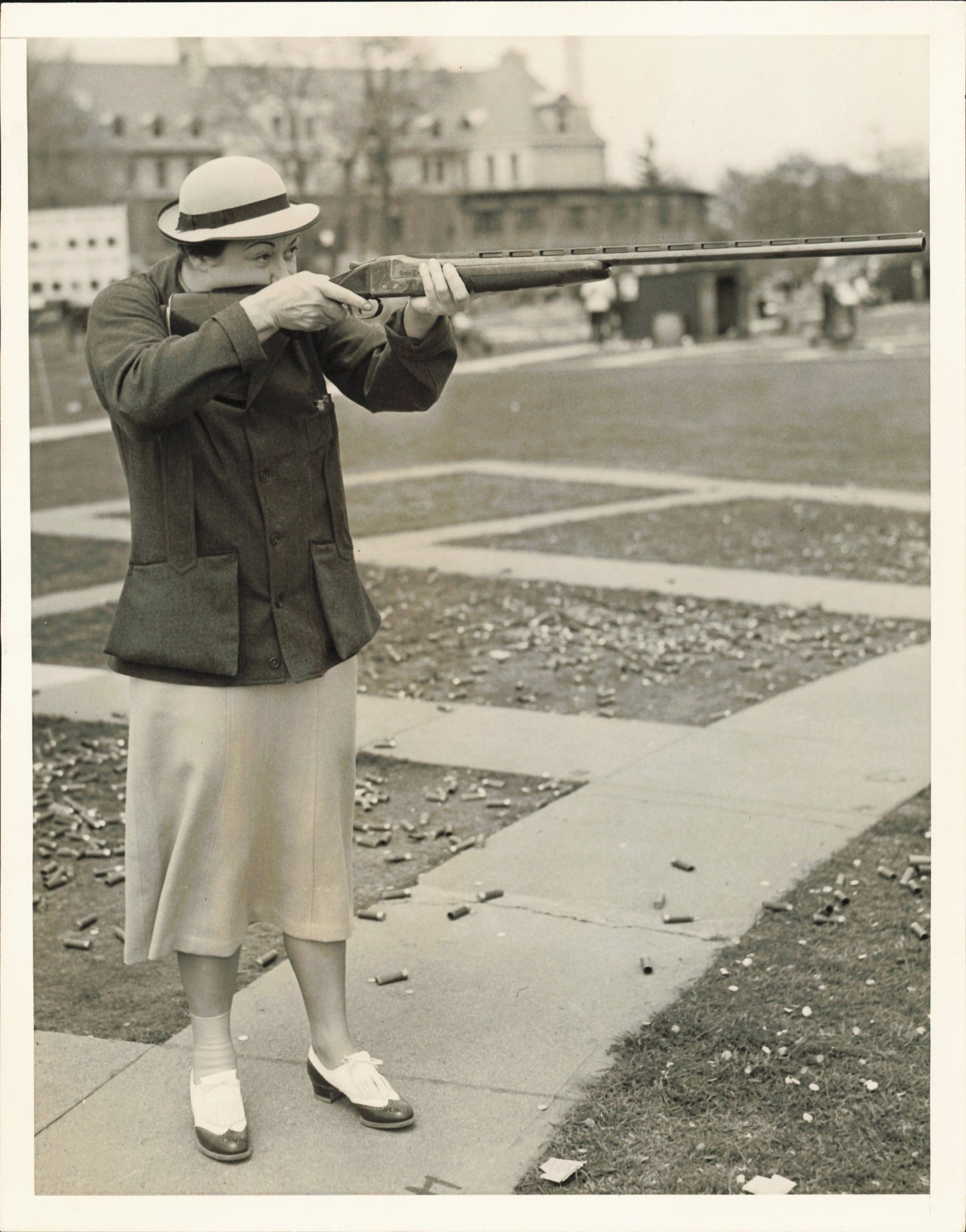 Female Athletes Collection (1922-1937) (19 vintage prints)