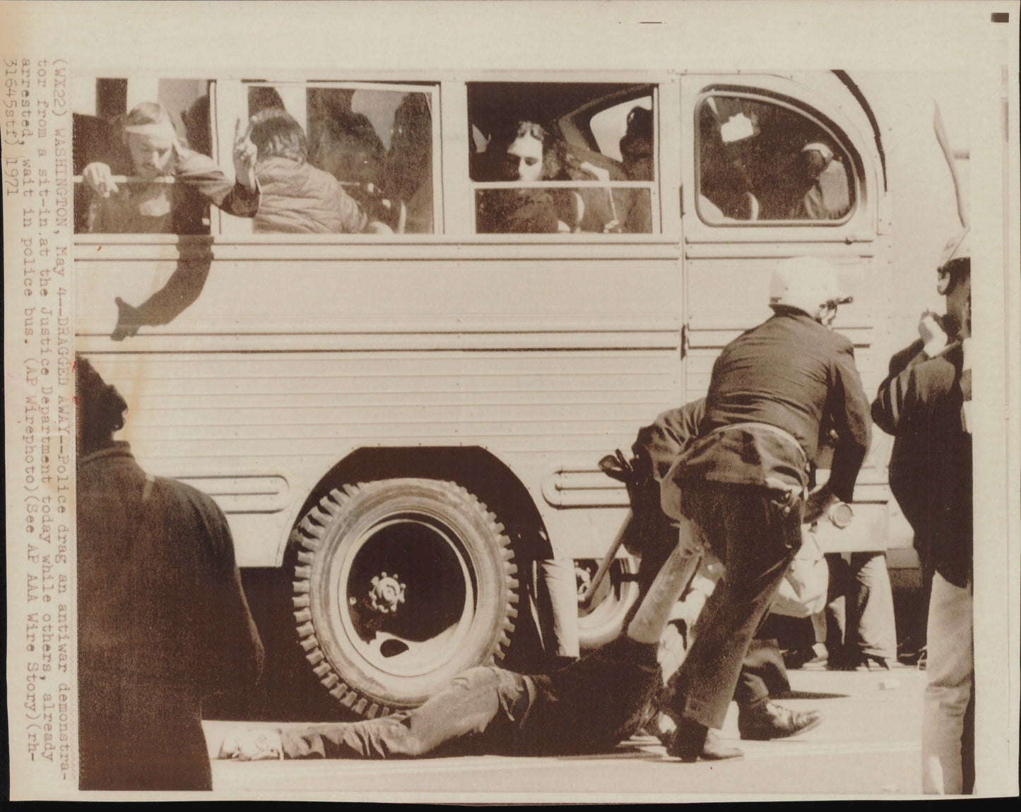 Washington DC Demonstrations (1970s) (54 vintage prints)
