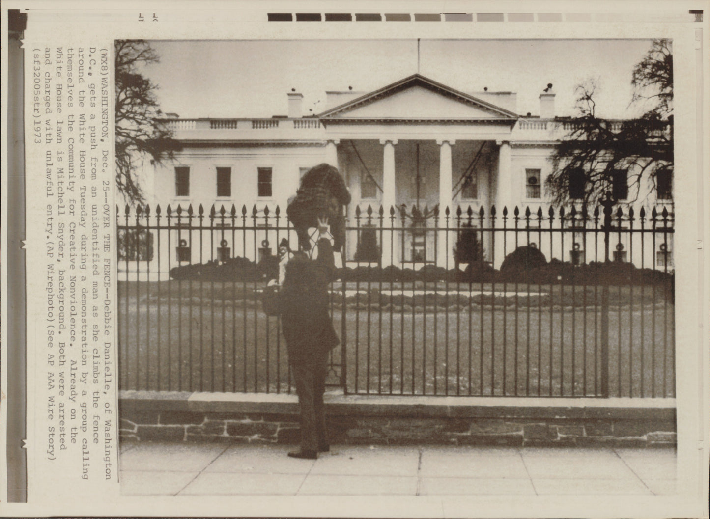 Washington DC Demonstrations (1970s) (54 vintage prints)
