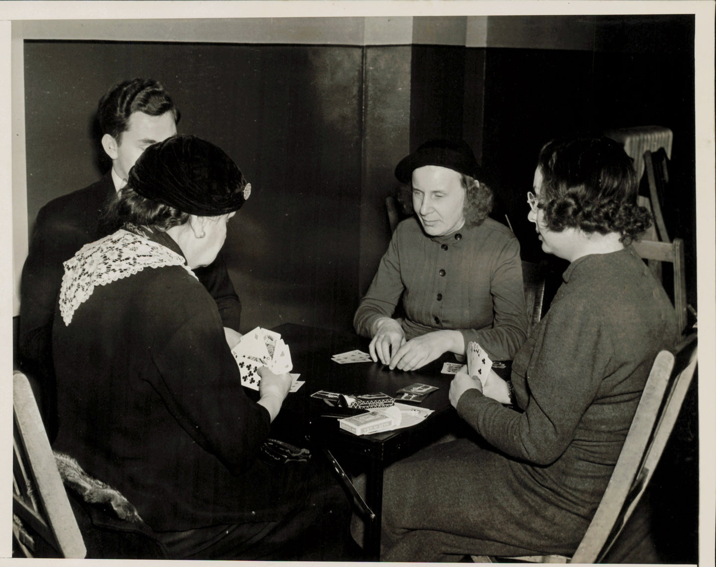 Blind Lifestyle Collection (1938-1951) (5 vintage prints)