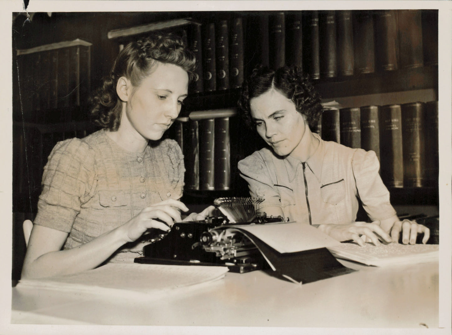 Blind Lifestyle Collection (1938-1951) (5 vintage prints)