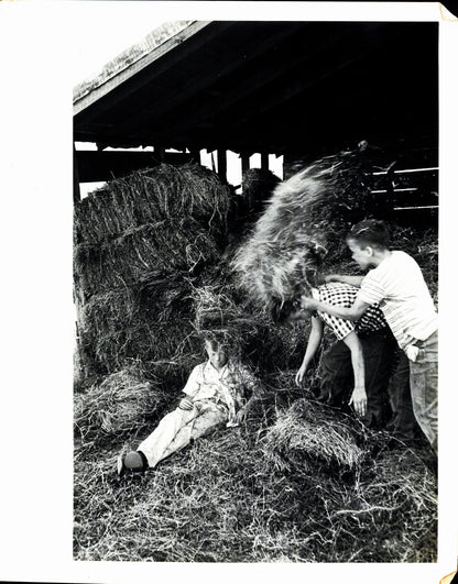 Childhood Photography Collection | Jeep Hunter (14 vintage oversize prints)