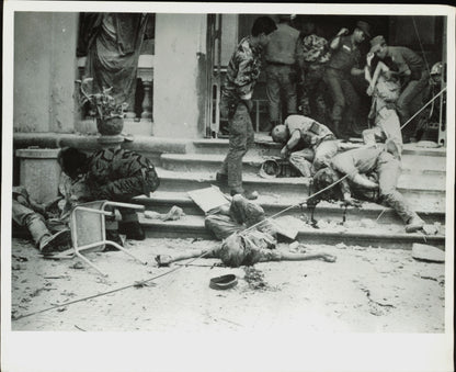 Vietnam Brutality Collection (1960s) (16 vintage prints) Military Vietnam
