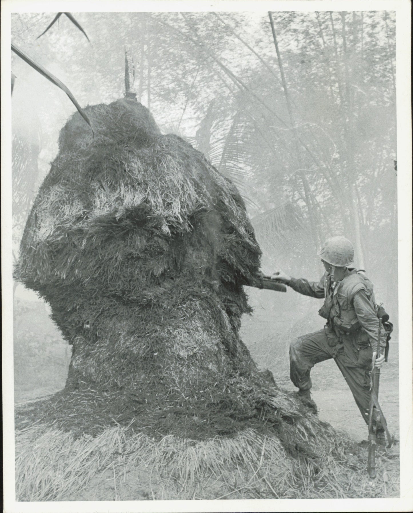 Vietnam War Collection (74 vintage photos) Military Vietnam