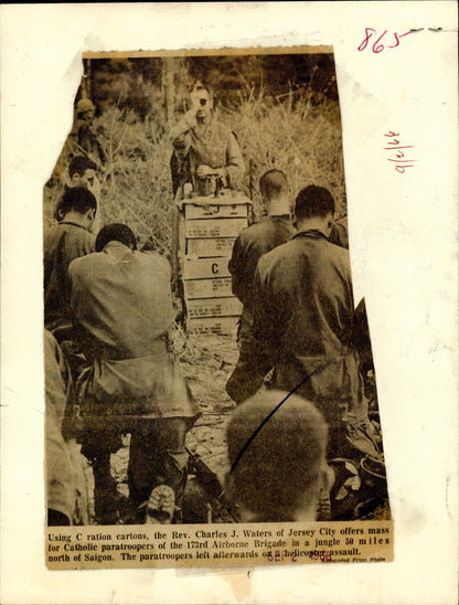 Vietnam War Collection (74 vintage photos) Military Vietnam