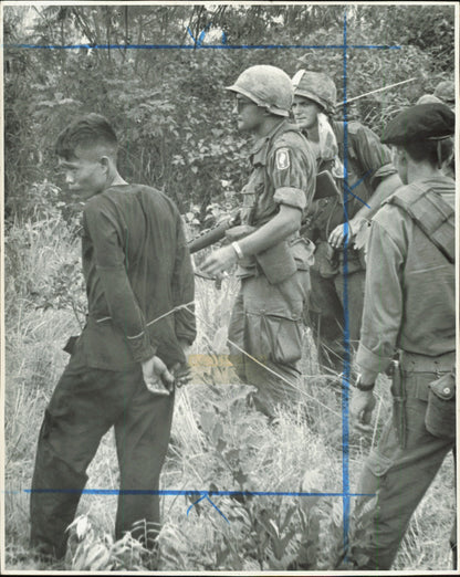 Vietnam War Collection (74 vintage photos) Military Vietnam