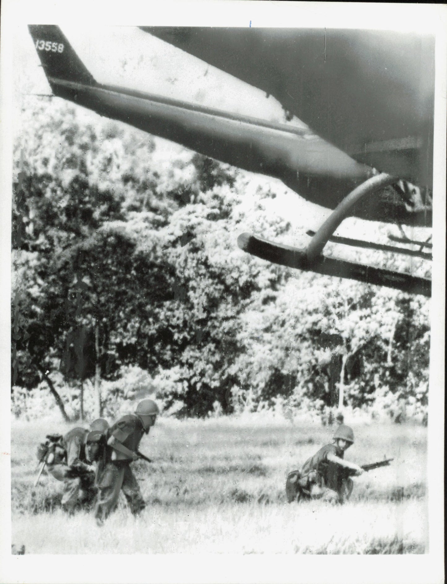 Vietnam War Collection (74 vintage photos) Military Vietnam