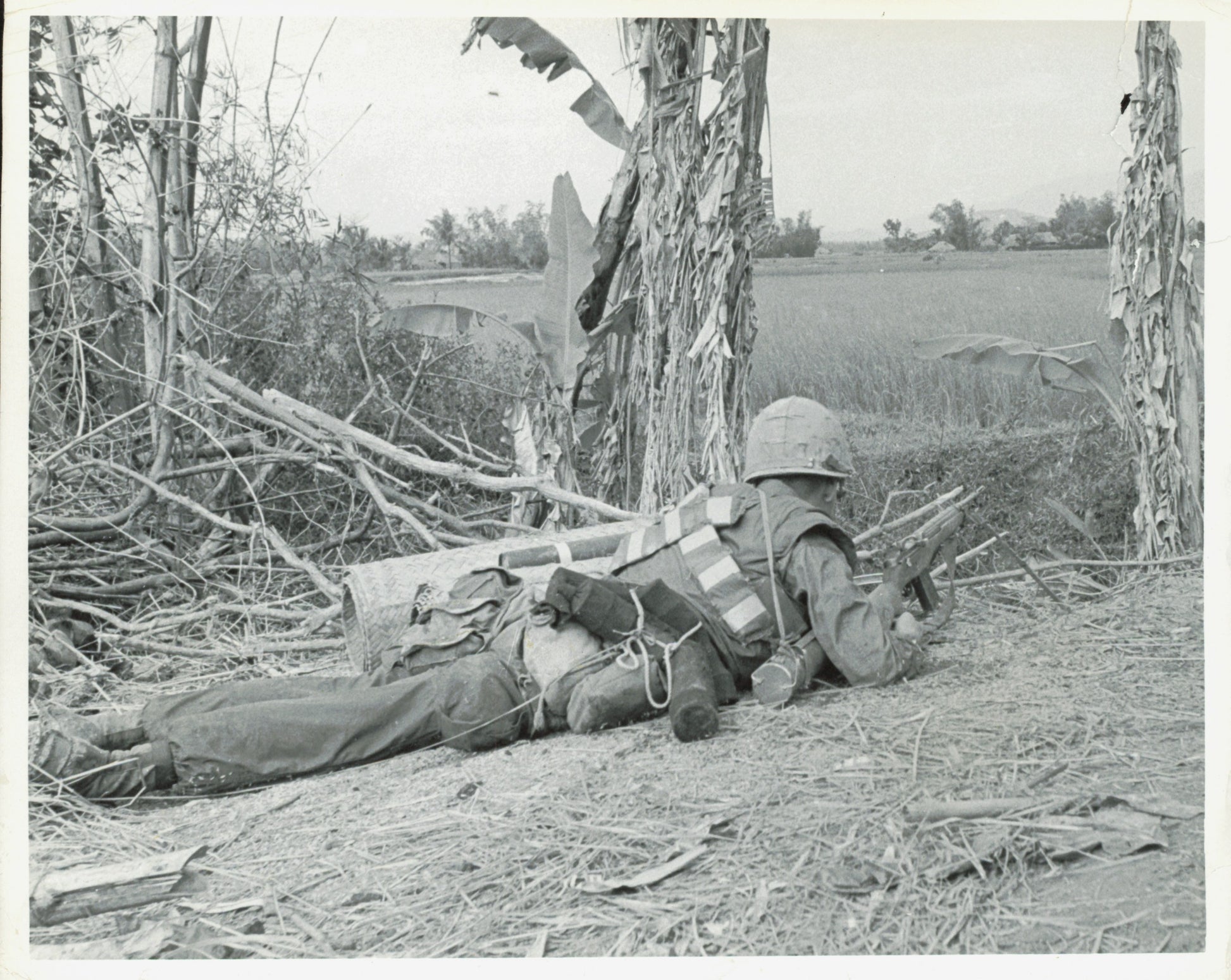 Vietnam War Collection (74 vintage photos) Military Vietnam