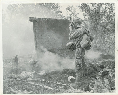 Vietnam War Collection (74 vintage photos) Military Vietnam