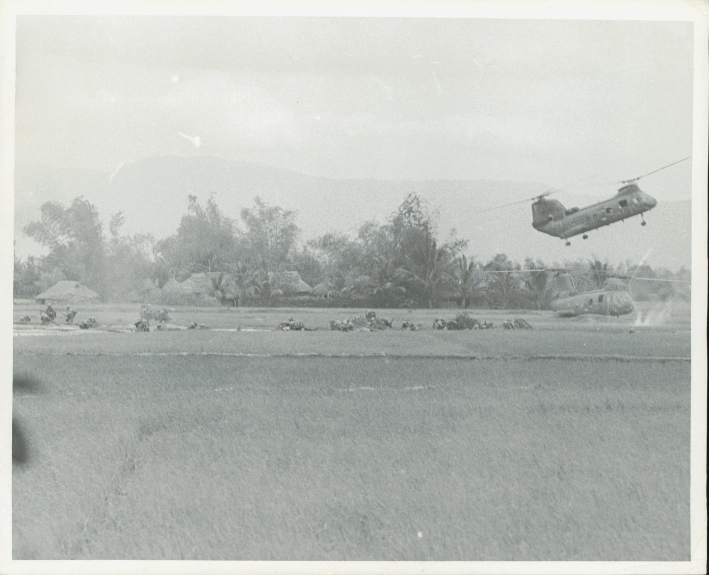 Vietnam War Collection (74 vintage photos) Military Vietnam