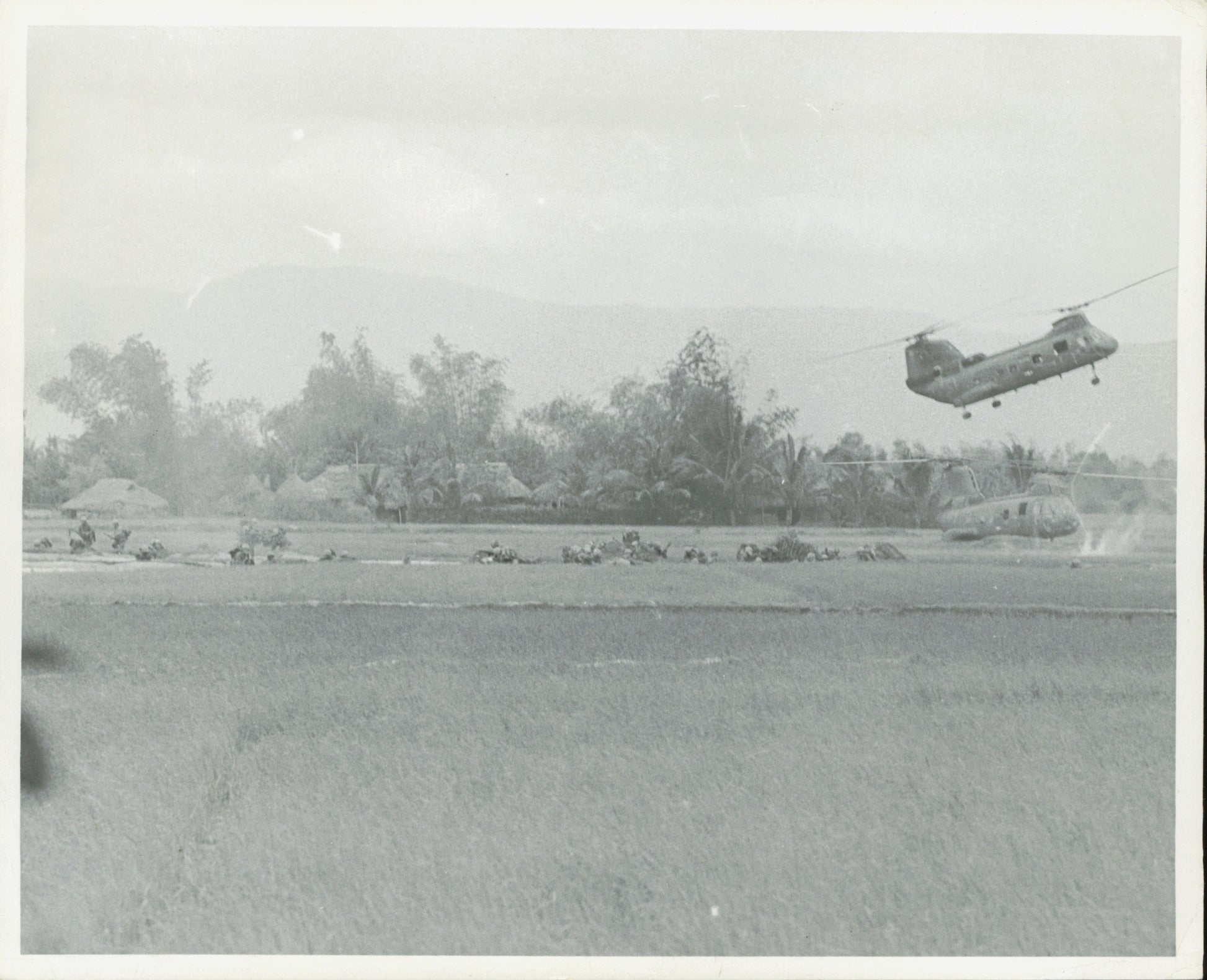 Vietnam War Collection (74 vintage photos) Military Vietnam