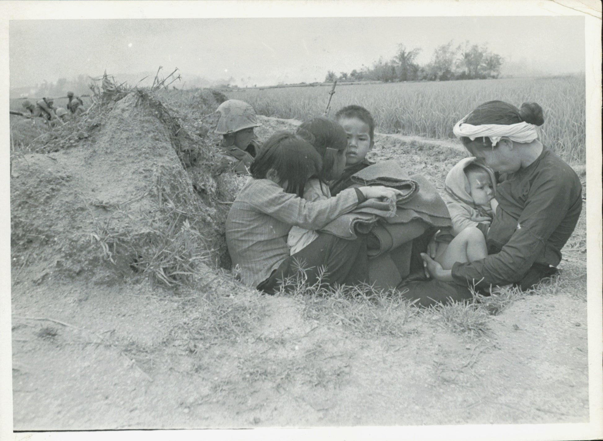 Vietnam War Collection (74 vintage photos) Military Vietnam