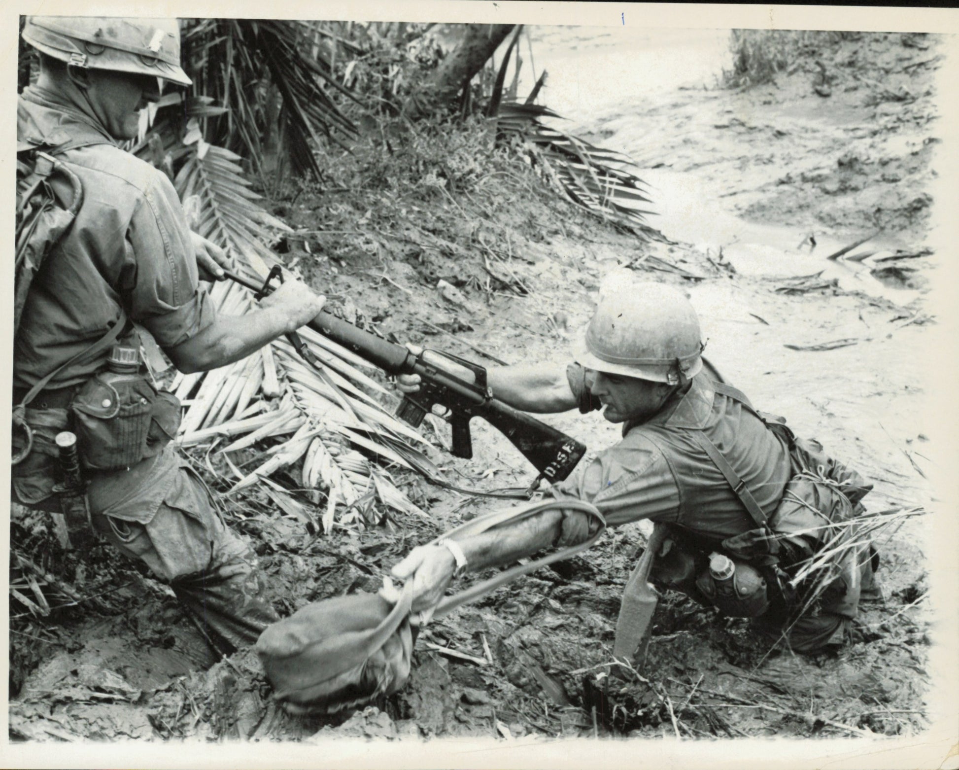 Vietnam War Collection (74 vintage photos) Military Vietnam