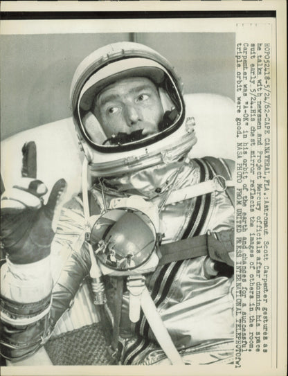 Scott Carpenter Collection (26 vintage prints) NASA Science Space