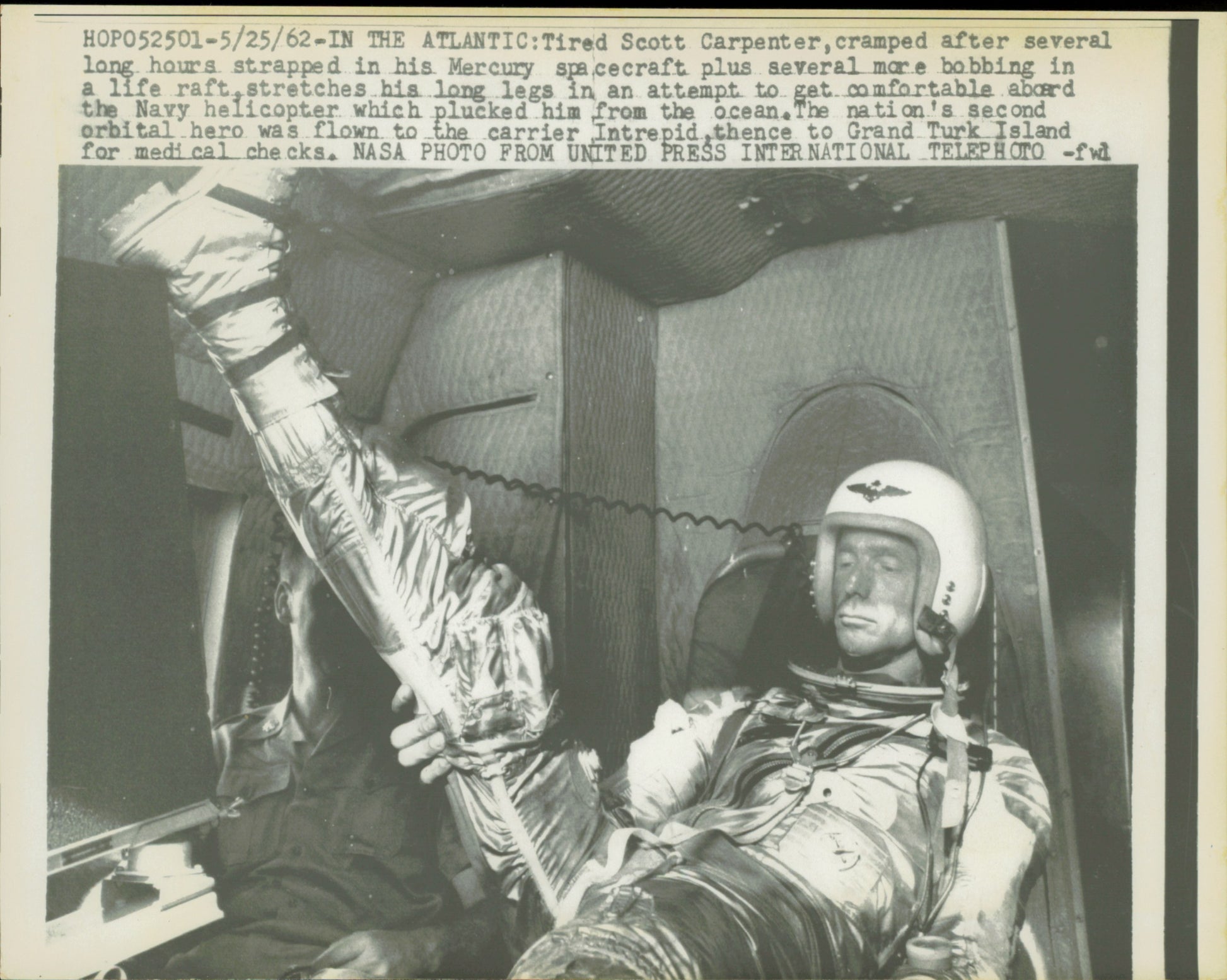 Scott Carpenter Collection (26 vintage prints) NASA Science Space