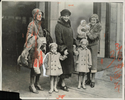 Herbert Hoover Family Collection (1925-1937) (22 vintage prints)