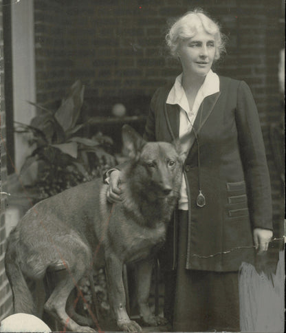 Mrs. Lou Henry Hoover Collection (1921-1939) (25 vintage prints)