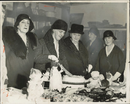 Mrs. Lou Henry Hoover Collection (1921-1939) (25 vintage prints)