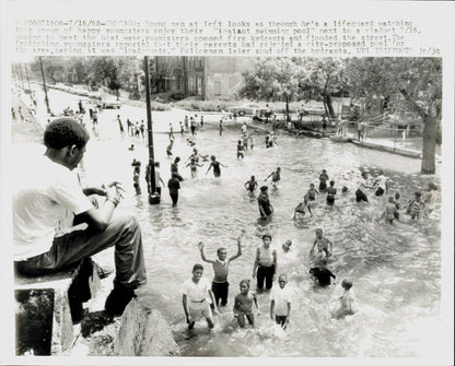 Chicago Youth Frolic in Hydrants (1968)